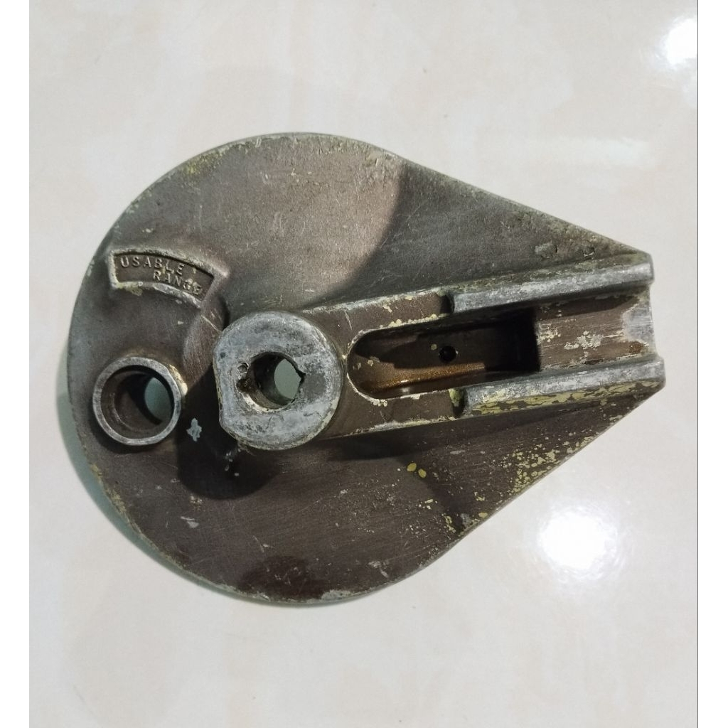 Tutup kampas rem belakang tutup tromol KAWASAKI ZX130 tutup kampas tromol belakang kawasaki zx130 or