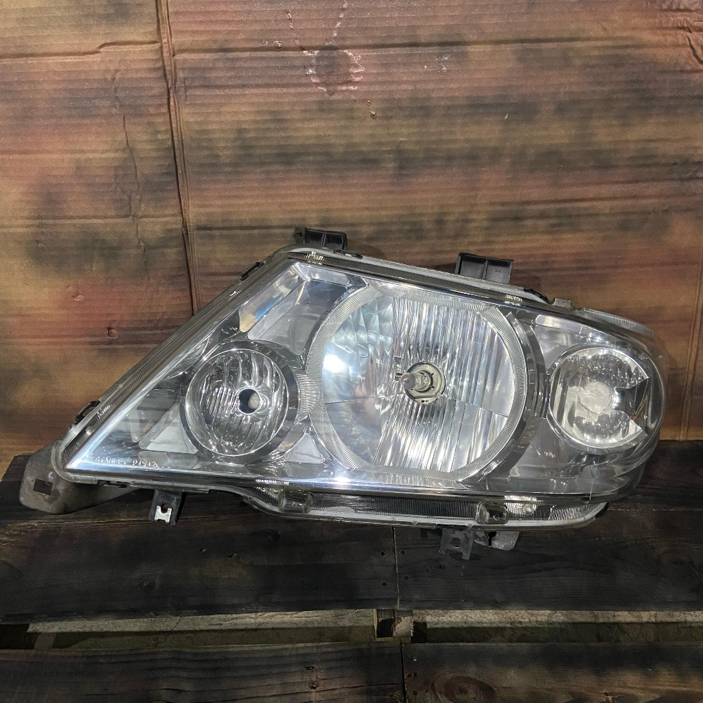 Headlamp Lampu Depan Mobil ISUZU Panther Touring Ls LH