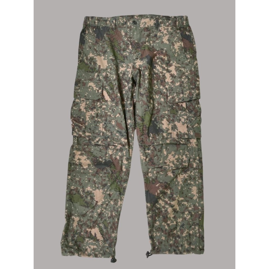 Celana Kargo Trousers Camo Loreng Digital Granit ROKA Korea Army Like New (49)