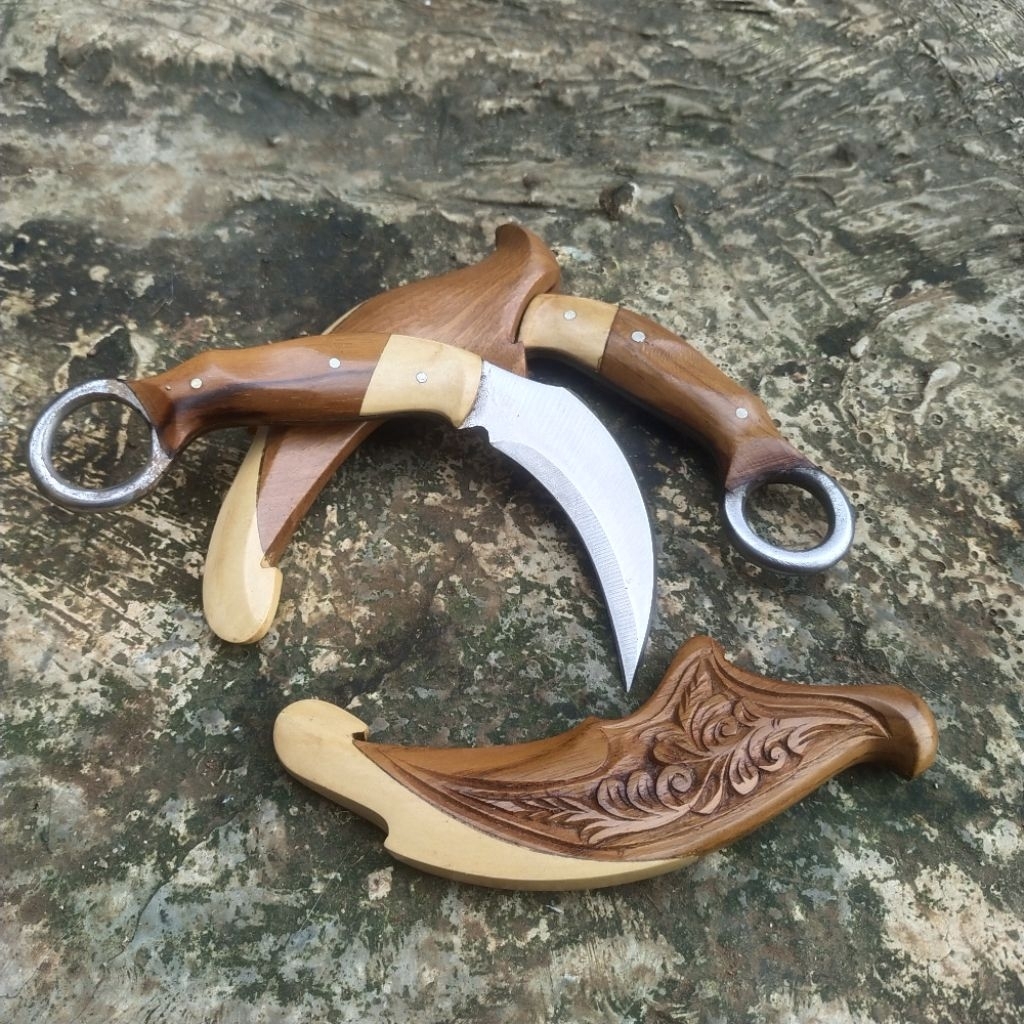 super grosir dan eceran/kerambit baja per asli jati full tang
