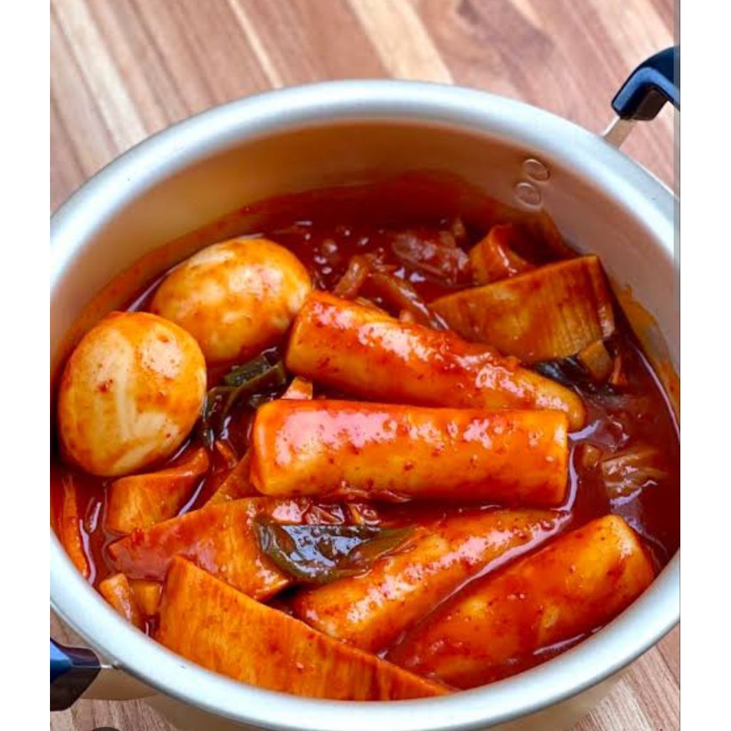 

Toppoki Hot Spicy with Telur Puyuh