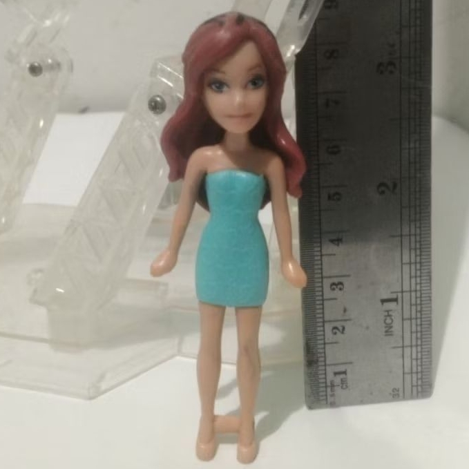 Figur Boneka Barbie Mini