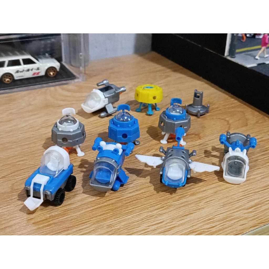 Mainan Kinoman Spaceship