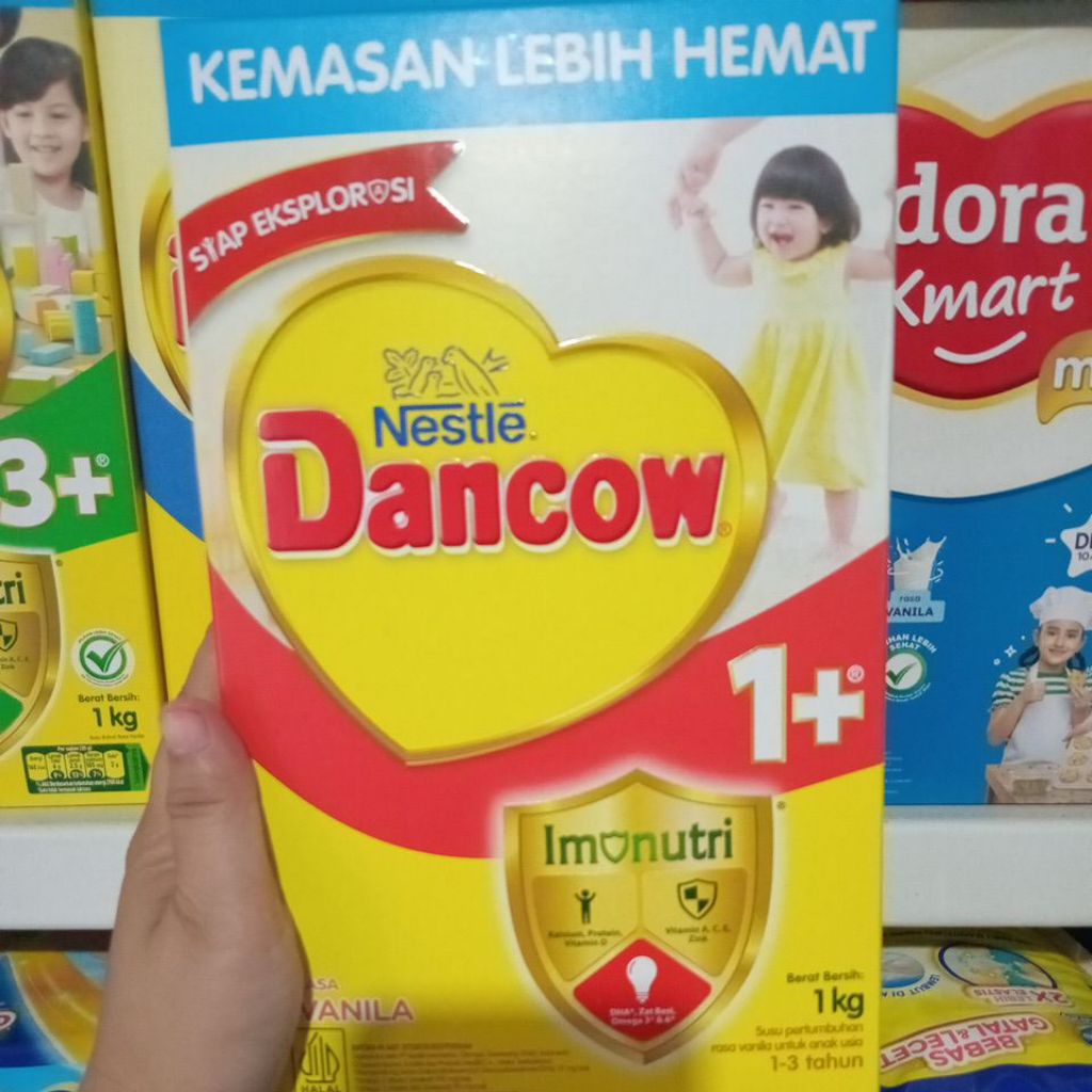 

Dancow 1+ Vanila 1Kg , susu pertumbuhan rasa vanila untuk anak usia 1-3tahun