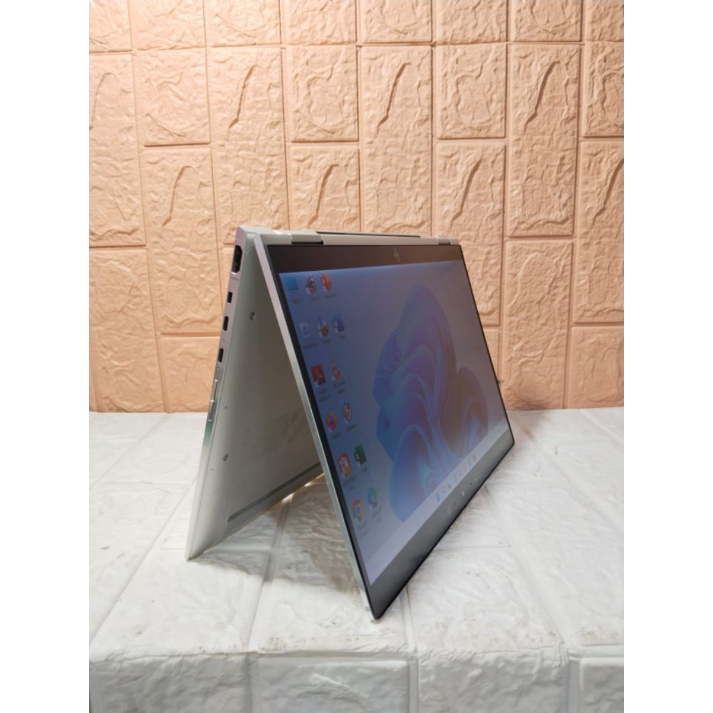 HP Elitebook X360 1030