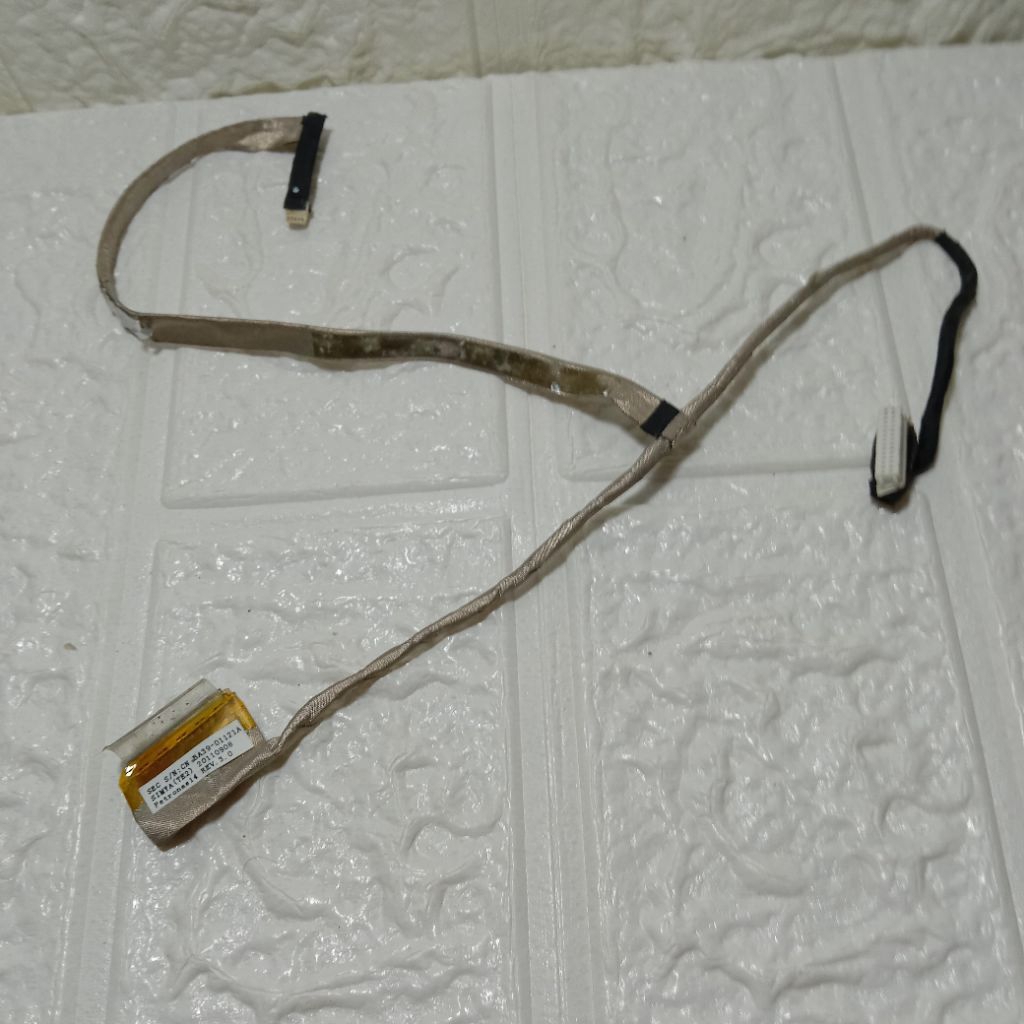 Kabel Fleksibel Flexi Flexible Lcd Laptop Samsung NP300E4Z