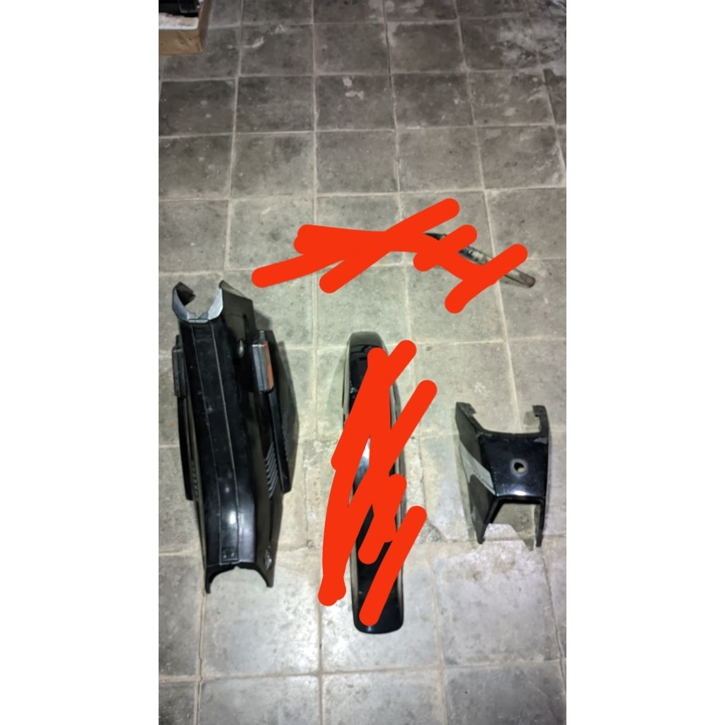 legsil body belakang suzuki rc sprinter original