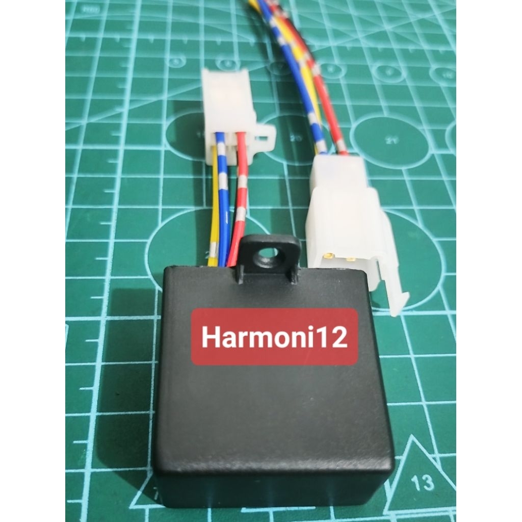 Penurun Tegangan 12/24 Volt ke 5 Volt DC