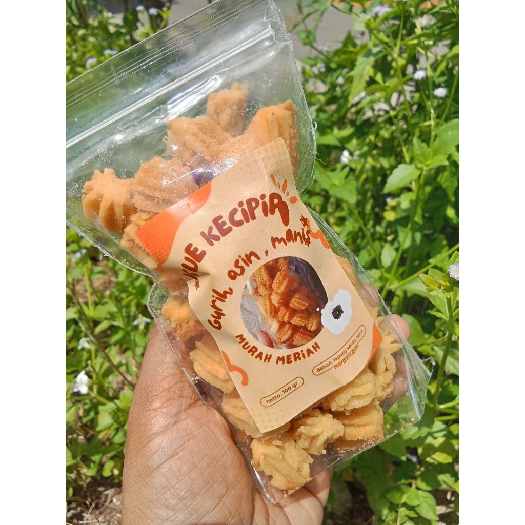 

KUE KECIPIR / KUE KERING ENAK GURIH