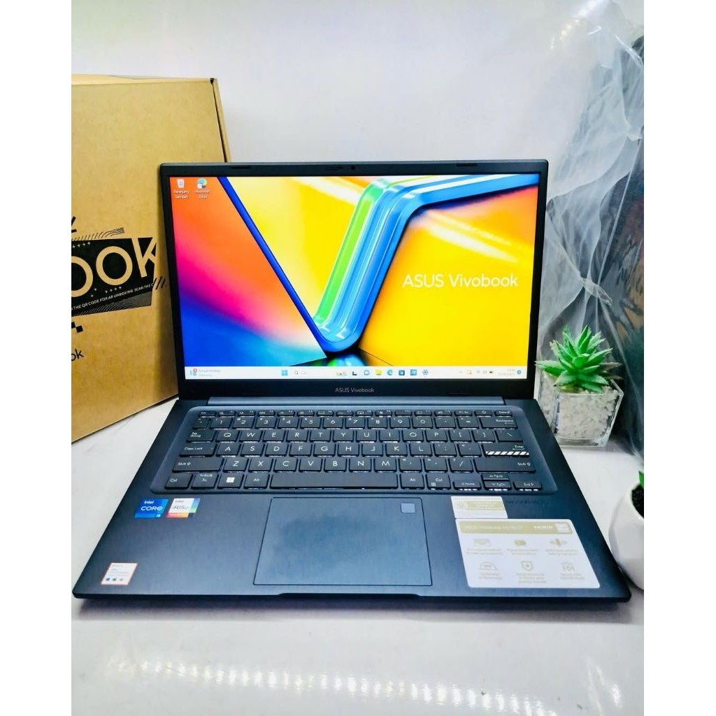 ASUS VIVOBOOK  A1404Z i5 - 1235U RAM 16GB SSD 512GB Intel Iris Xe WIN+OFFICE
