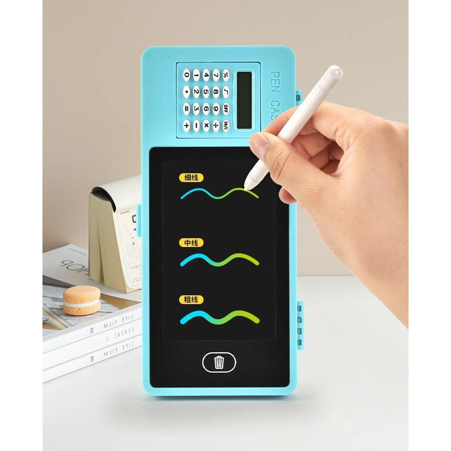 

AB182 Kotak Pensil Dan Papan Coret Kreatif Anak Dengan Kalkulator Drawing Box Digital Pad Edukasi Tempat Pensil Gambar + Kalkulator