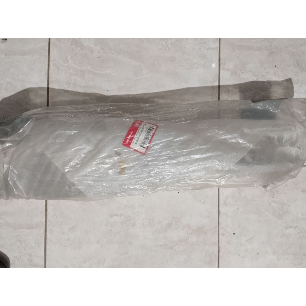 Cover Body Kiri Vario Techno 125 Lama 83600-KZR-600POV Warna Violet Original Honda