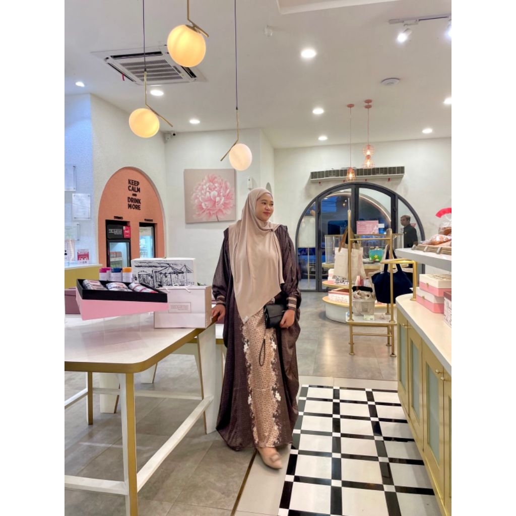 kaftan motif bunga royal series