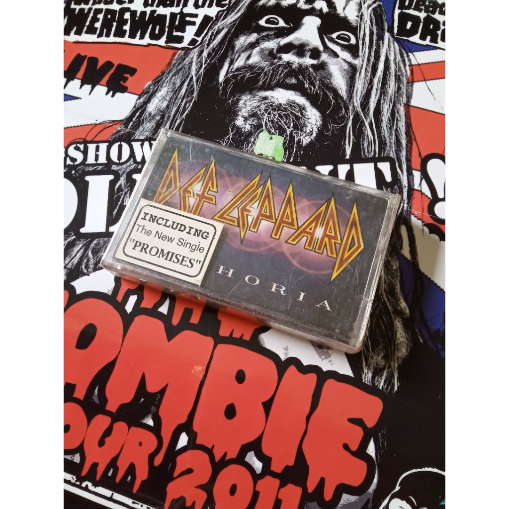 Def Leppard - Euphoria Kaset Pita
