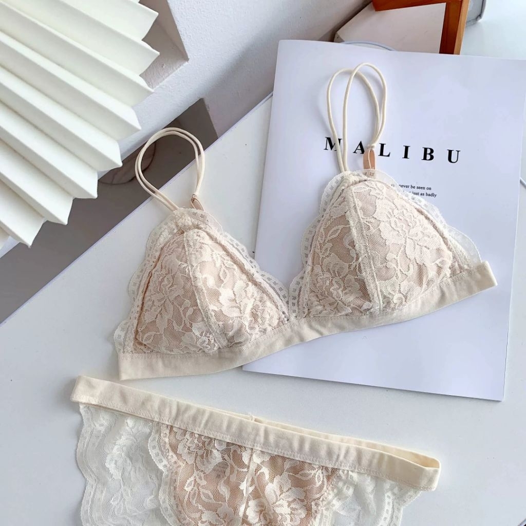 Avery Bra Set Setelan Bra BH Tanpa Kawat dan CD Panties Celana Dalam Renda Katun Halus Premium Victo