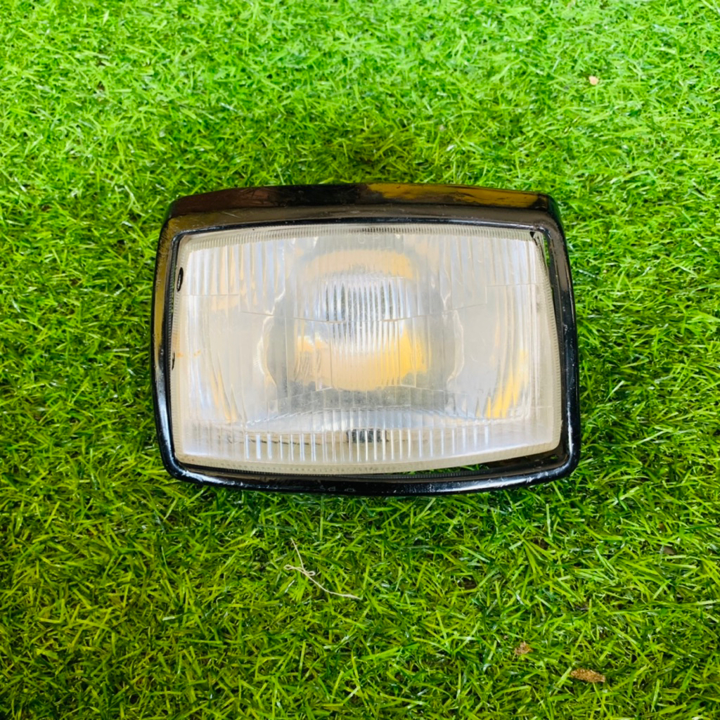 Lampu penerangan depan Suzuki RC 100 RC Bravo Original copotan motor