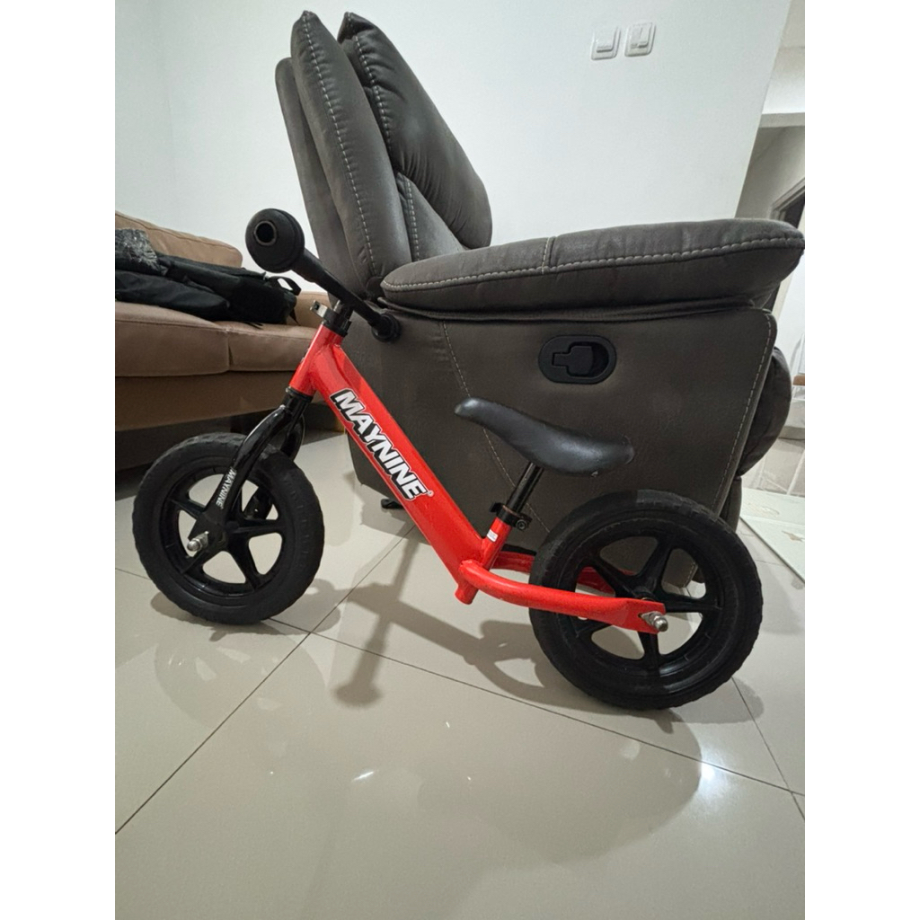 Maynine Balance Bike Preloved (Oranye)