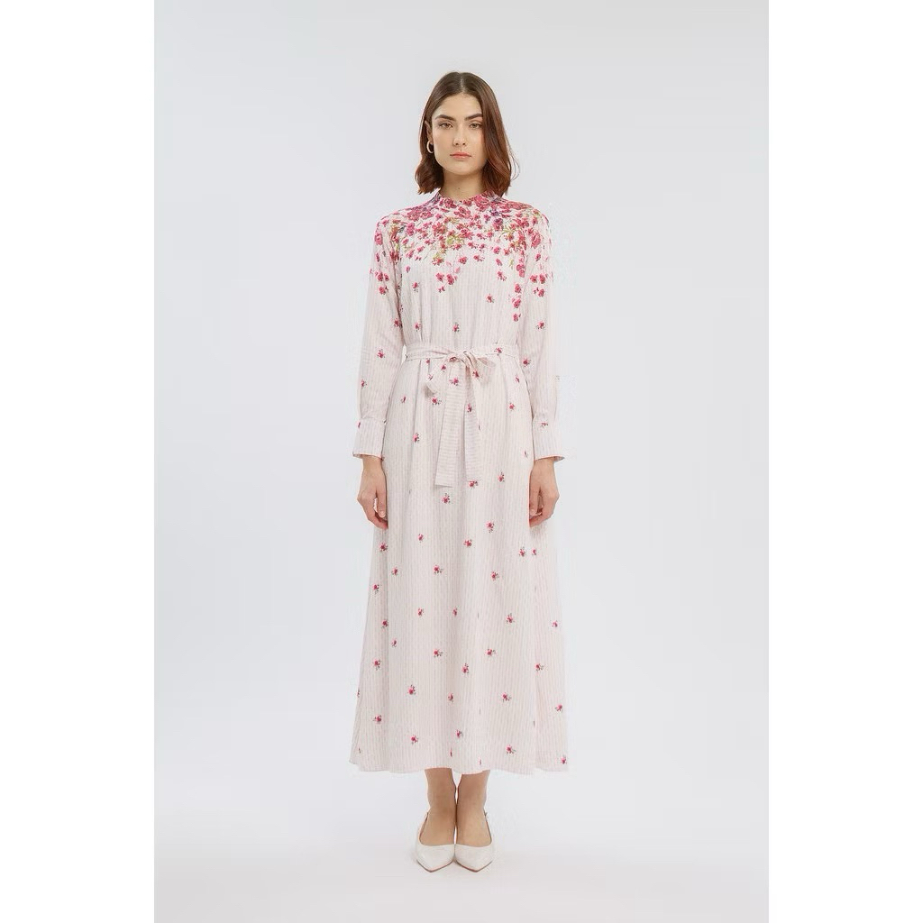 Preloved Minimal Buttonscarves Benang jarum Herra Dress Pink