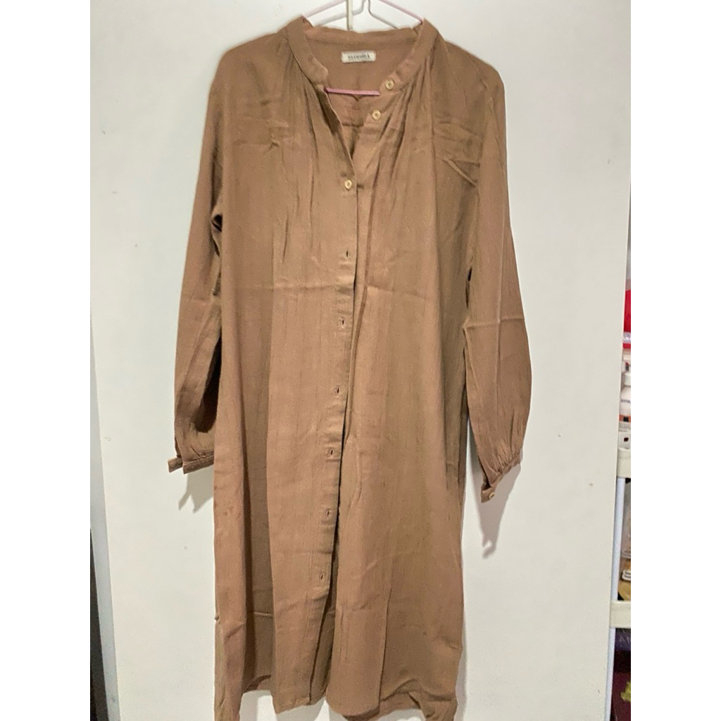 preloved tunik linen premium halus lembut by Zaandmela