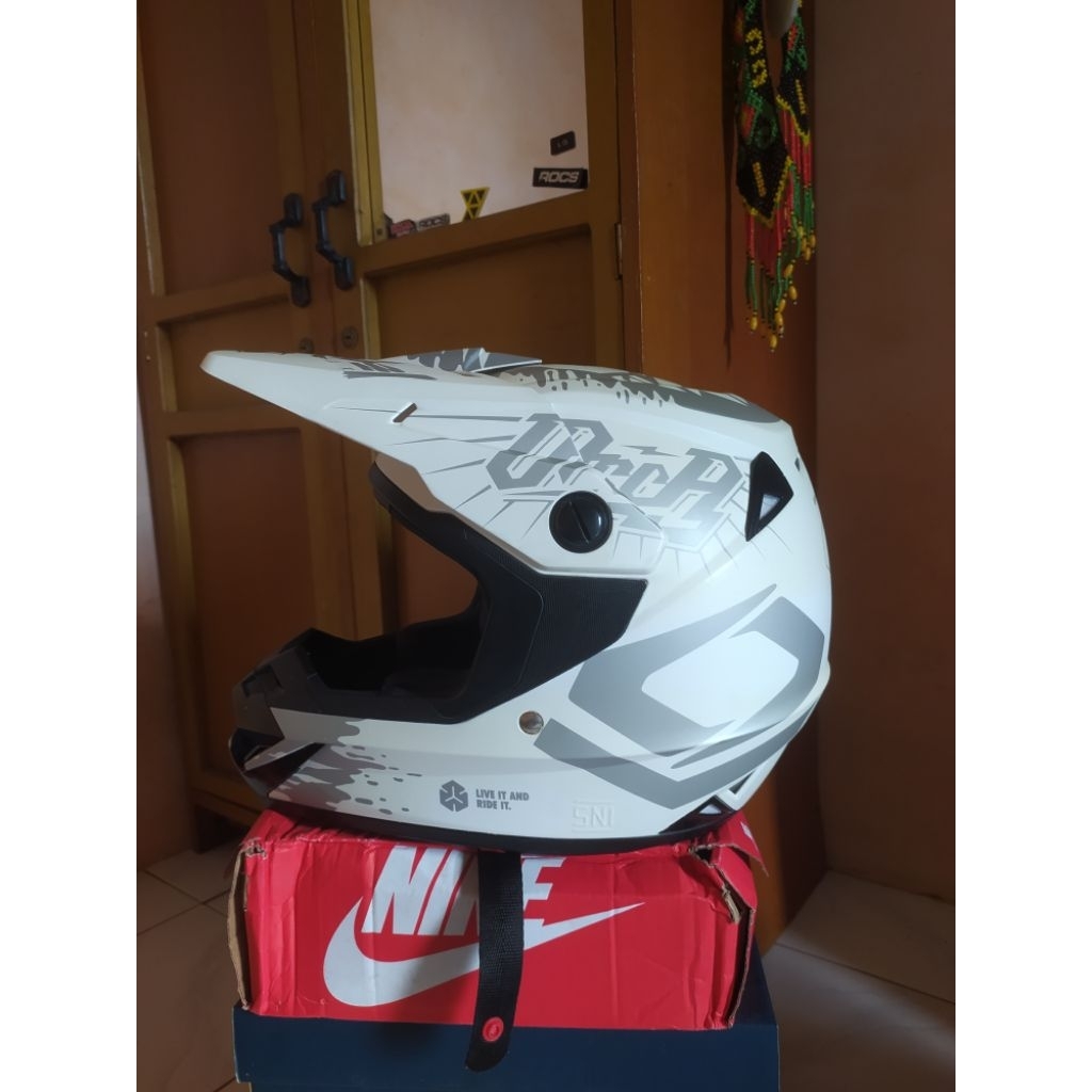 HELM RSV ORCA ORIGINAL SECOND MULUS