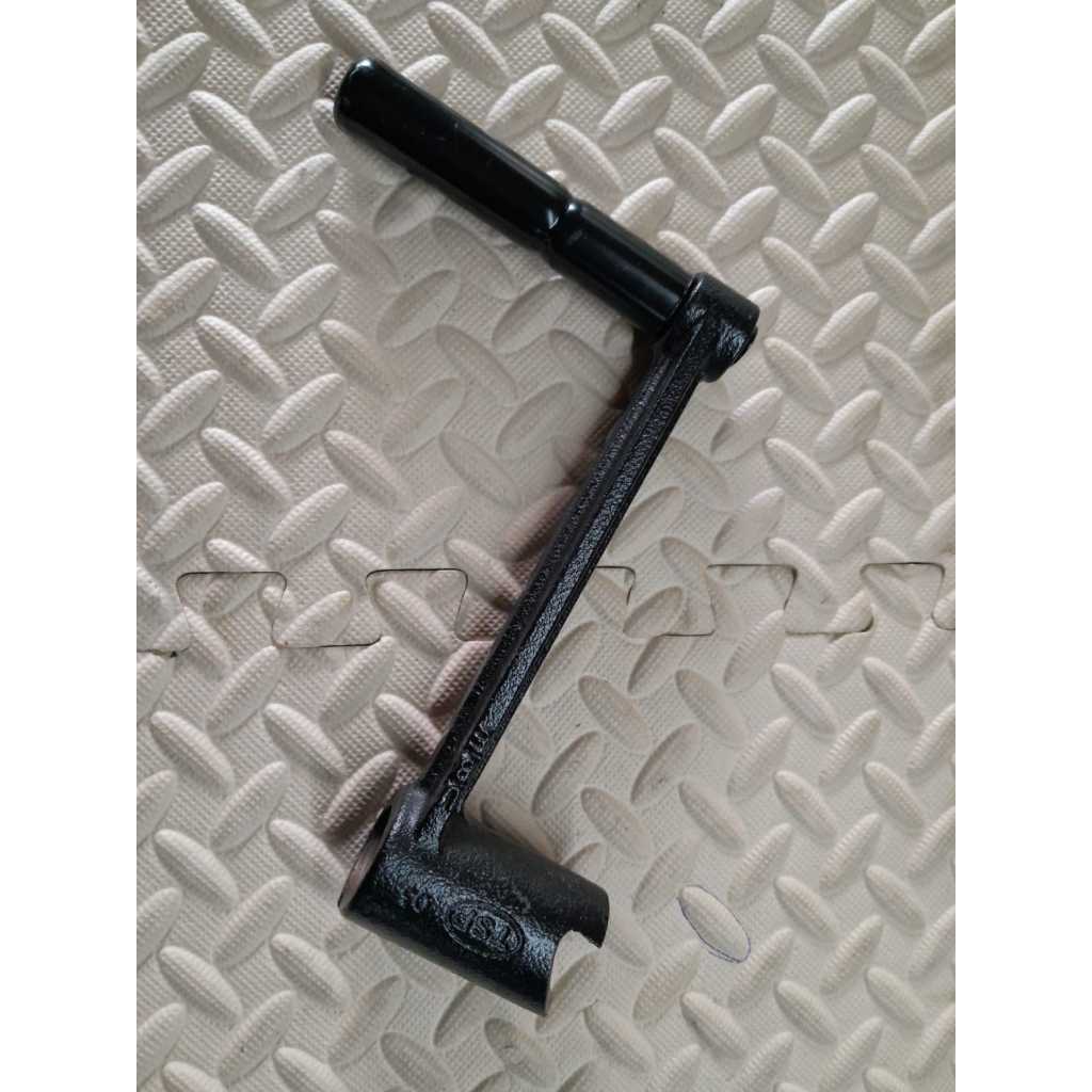 RD65-85 Engkol Mesin Diesel Kubota Asli Kubota