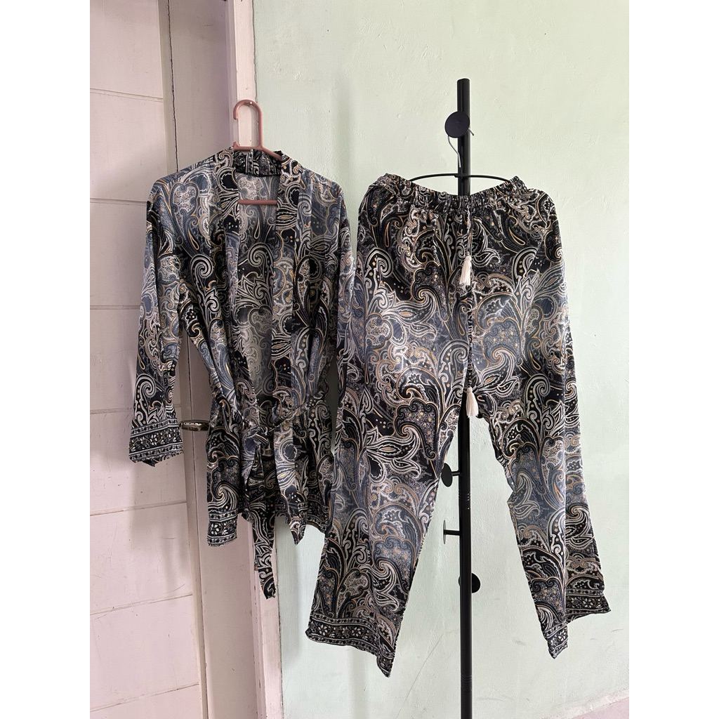 Set Atasan dan Bawahan Celana NEW