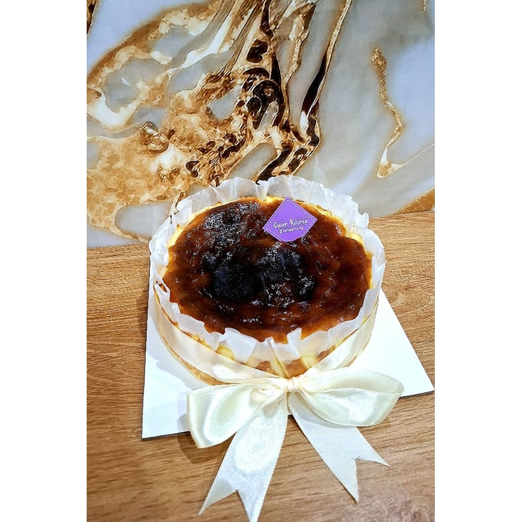 

Basque Burnt Cheese Cake Ori
