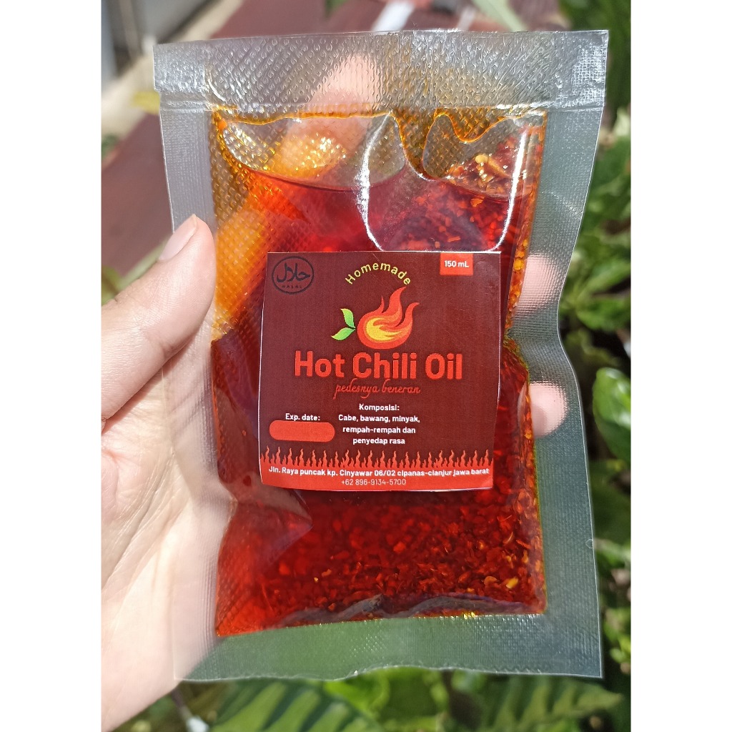 

Hot chili oil kemasan pouch 100 ml