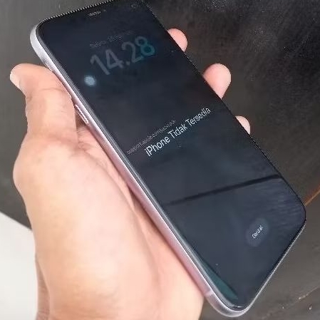 Apple iphone 11 64gb minus wifi only