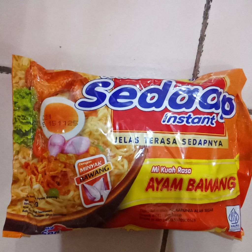 

Mie Sedaap Instan Mi Kuah Rasa Ayam Bawang 70gr