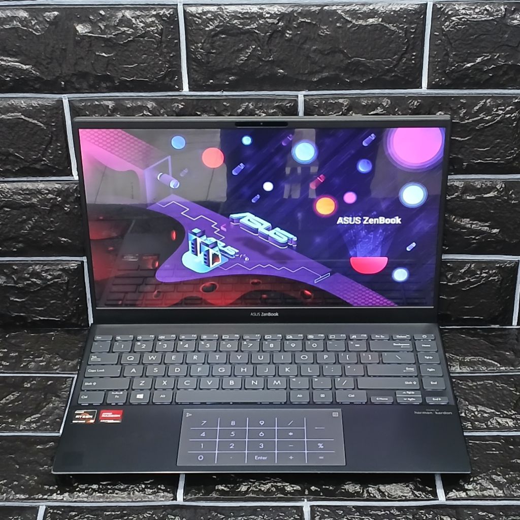 Laptop Asus Zenbook UM425UAZ AMD Ryzen 5 5500U 8/512GB
