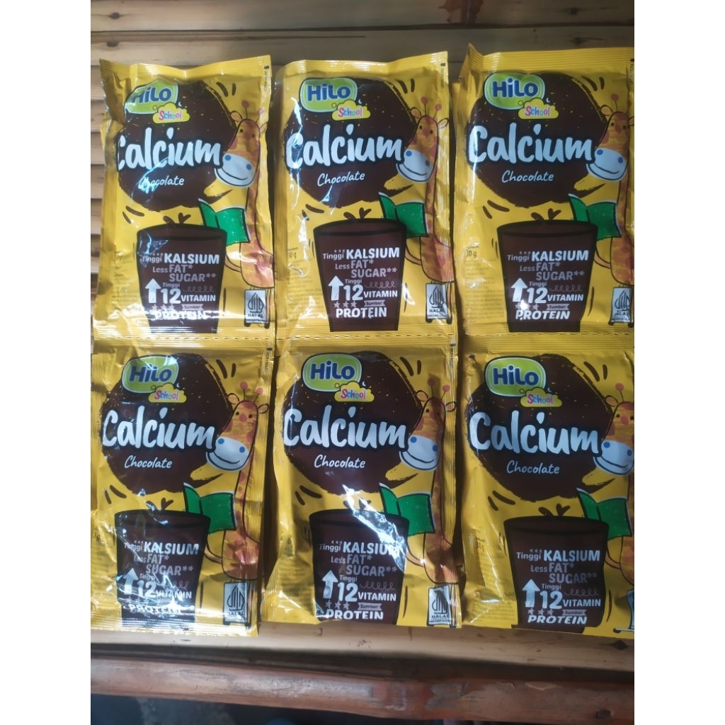 

Hilo school chocolate renceng 10x30gr