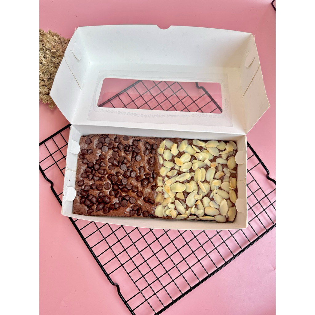 

Fudgy Brownies Mix 2 topping