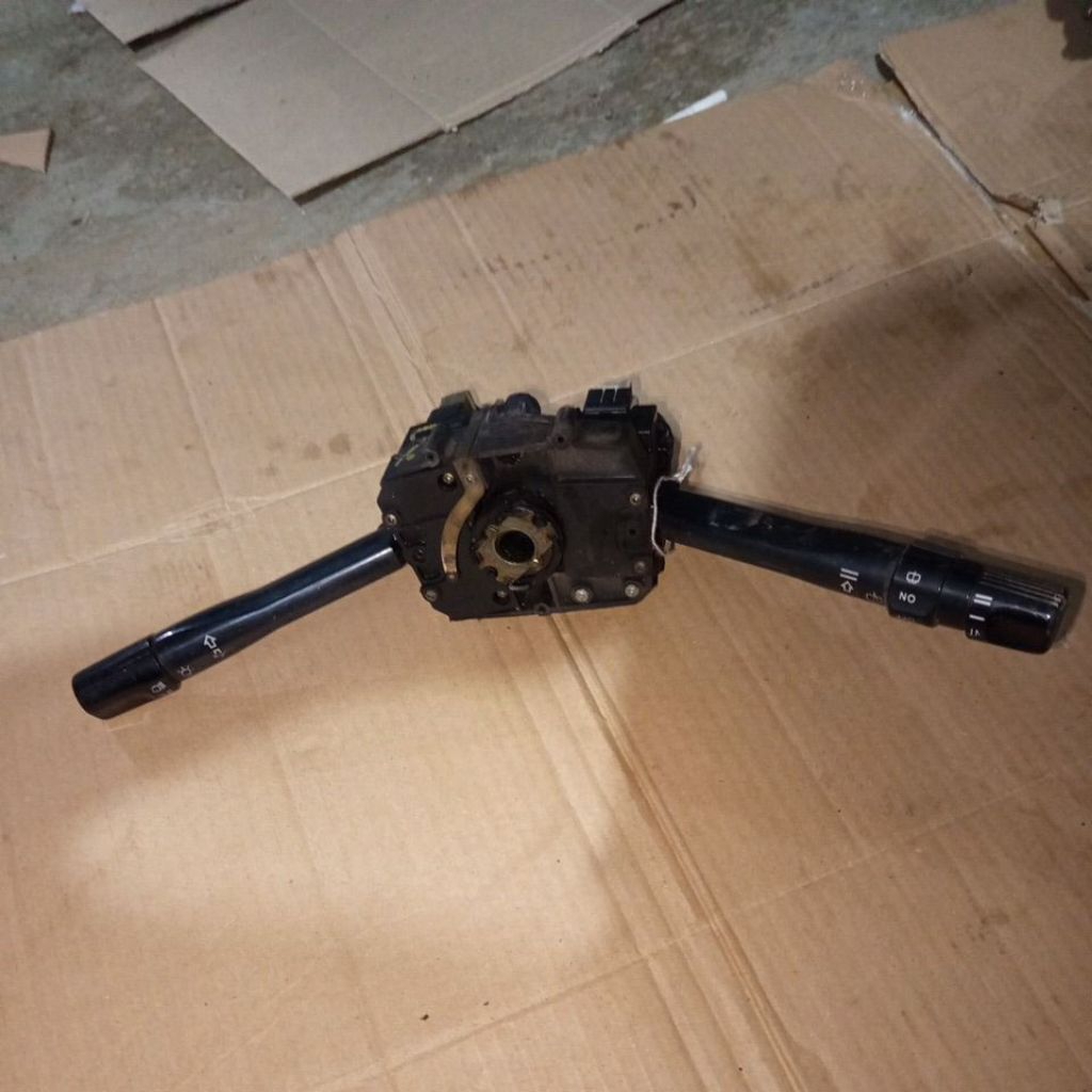 saklar lampu kombinasi Honda Civic lx