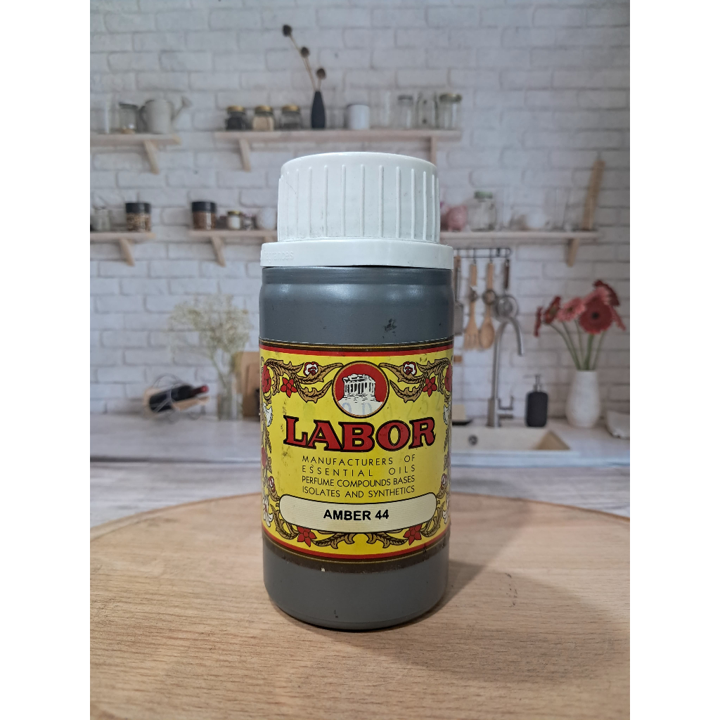 (100 GRAM) AMBER 44 SEGEL 100 GRAM BY LABOR. AMBAR 44 BIBIT MISIK HITAM, MISK HITAM.