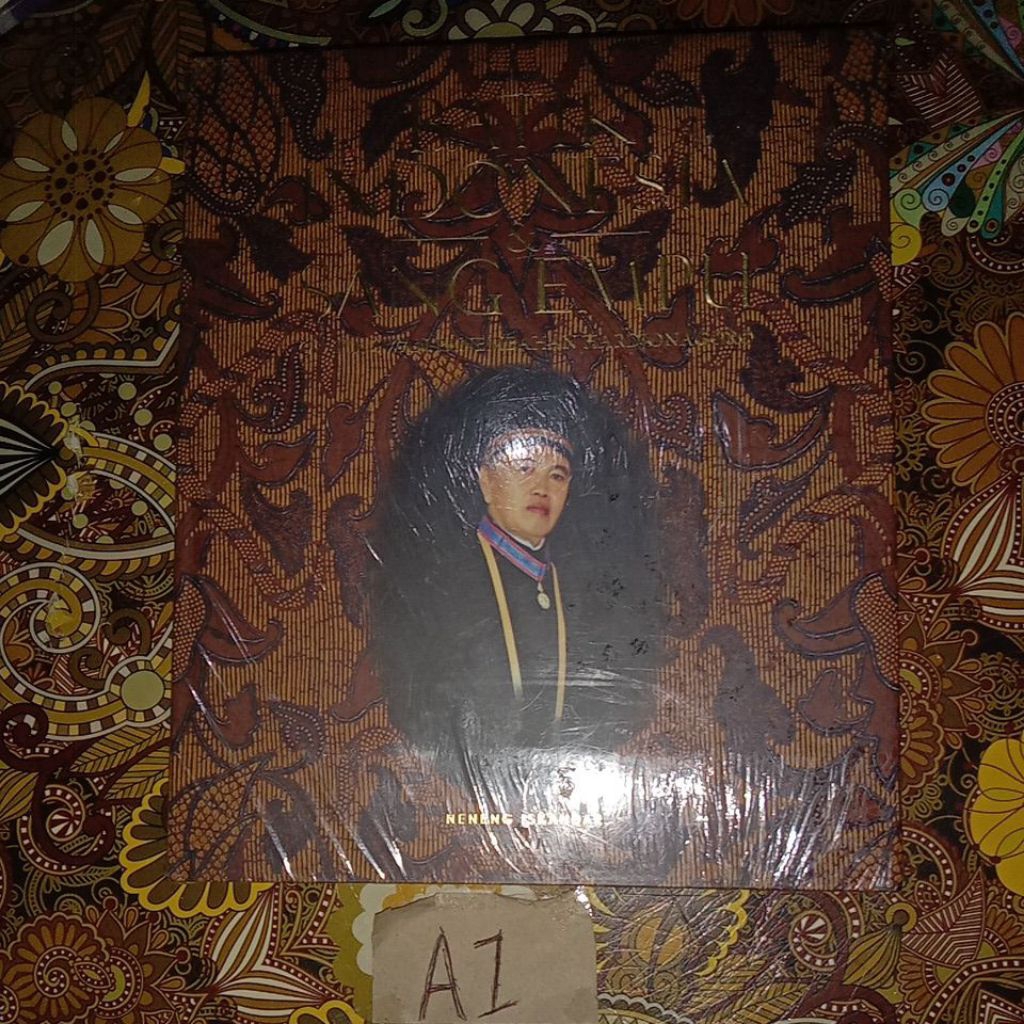 BUKU BATIK INDONESIA & SANG EMPU