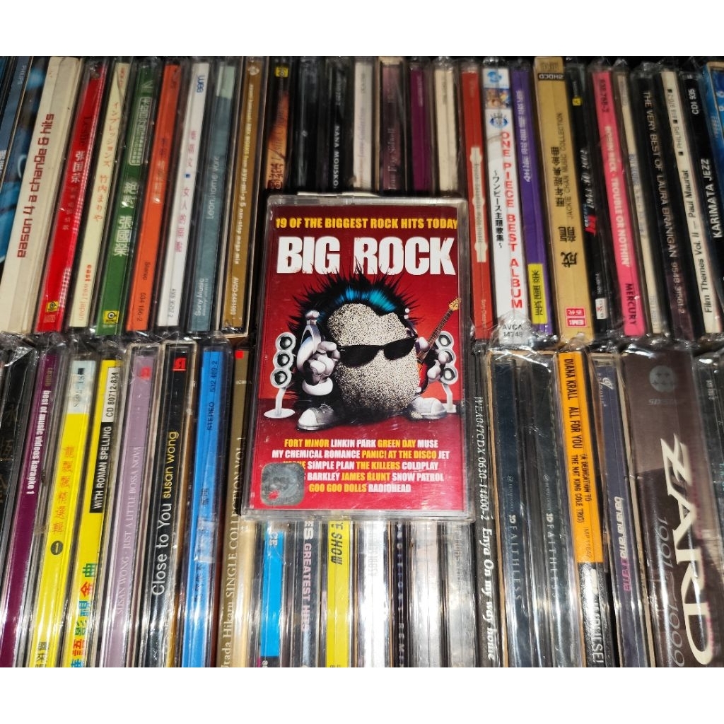 Kaset Big Rock 18 Of The Biggest Rock Hits - Green Day, My Chemical Romance, Linkin Park, Panic At T