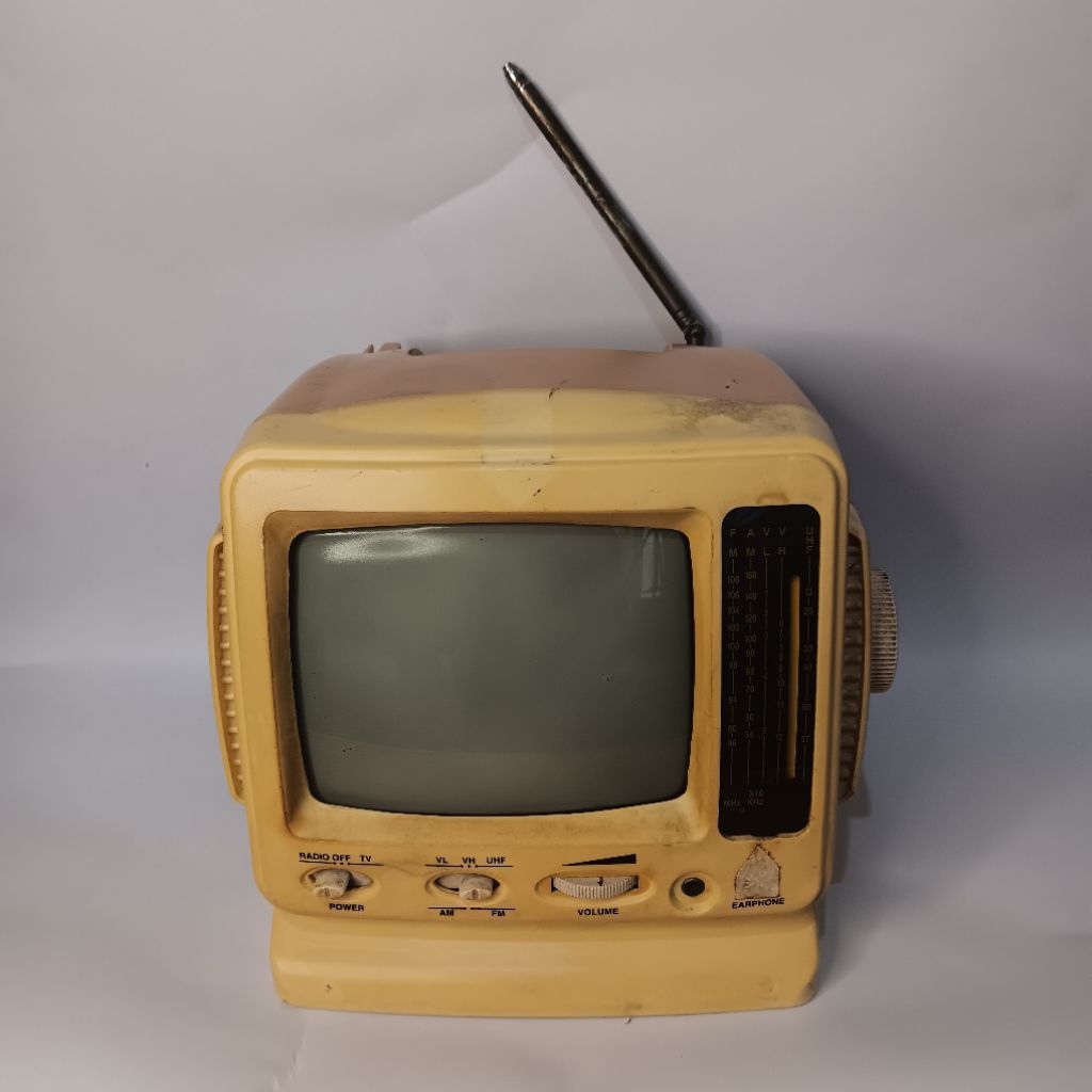 TV + Radio Jadul ukuran kecil