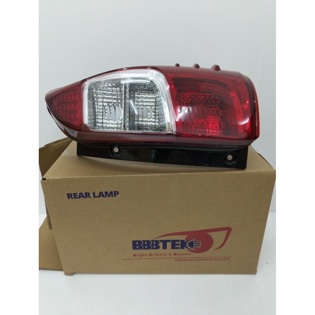 LAMPU BELAKANG TOYOTA AVANZA 2015-2016-2017-2018-2019