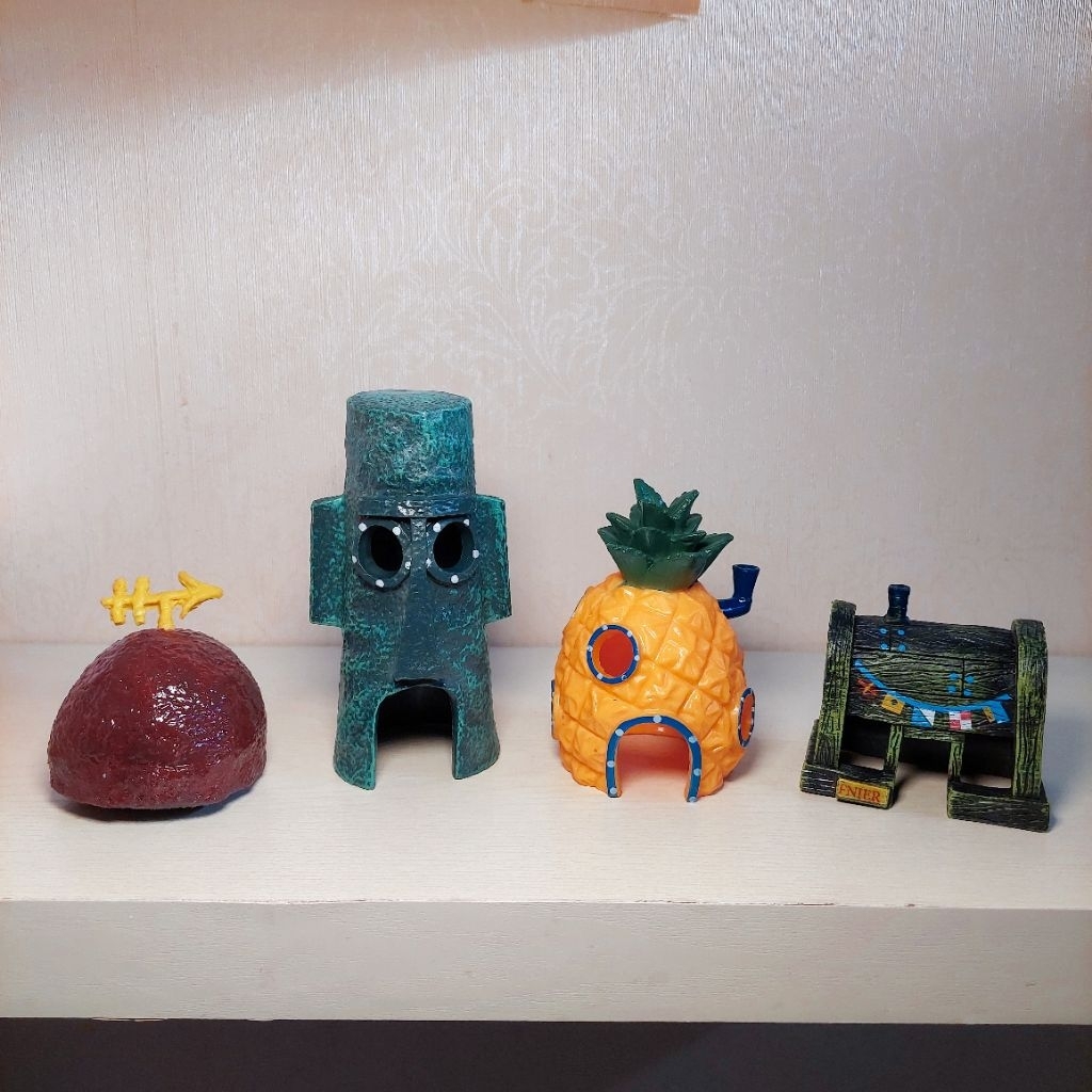 Dekorasi Akuarium Rumah Spongebob untuk Ikan Hias