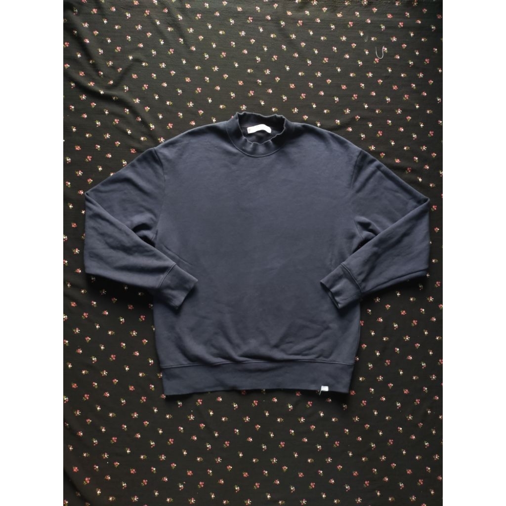 [PRELOVED] Sweater oversize basic navy//crewneck turtleneck oversize 8Second