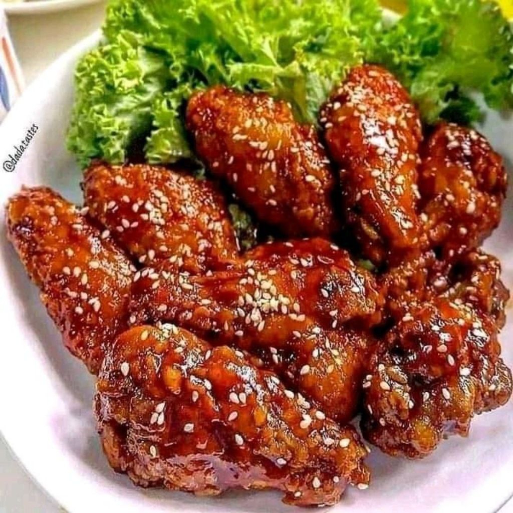 

chicken wings dengan saus keju lumer isi 15