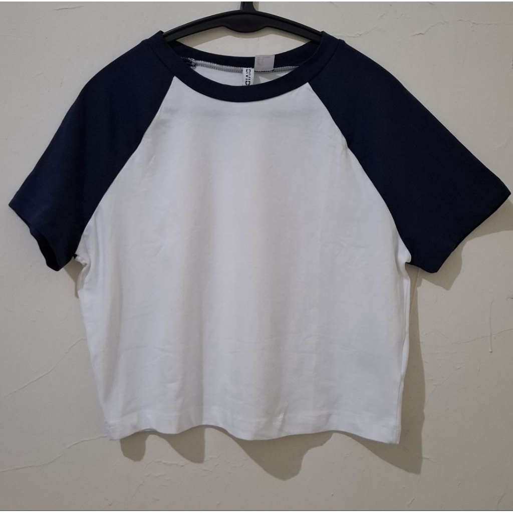 preloved kaos crop HnM basic