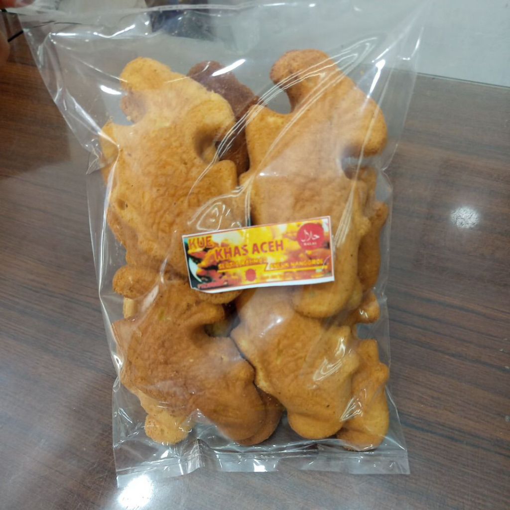 

kueh bhoi ikan kering besar