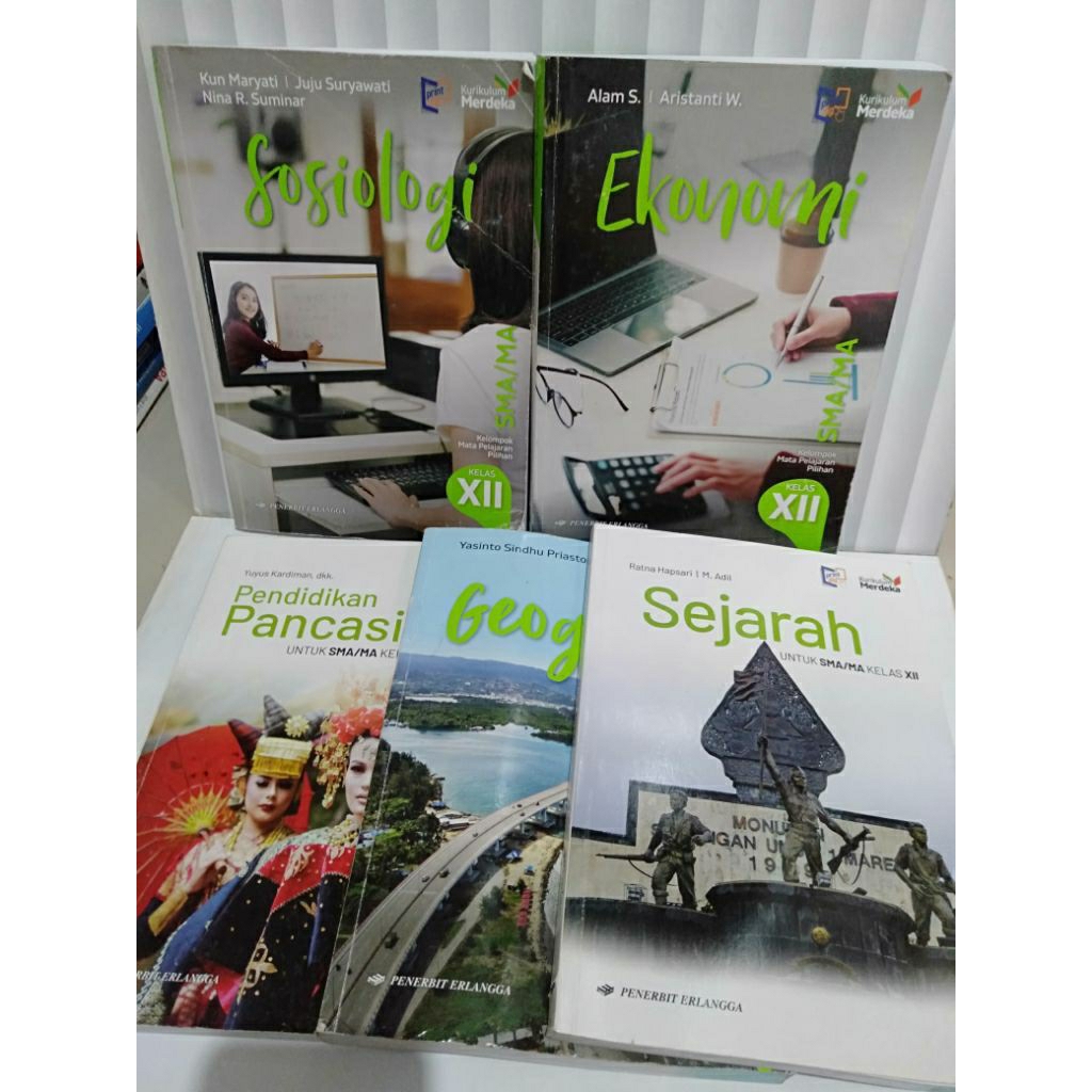 buku kurikulum merdeka sma kelas 12 bekas