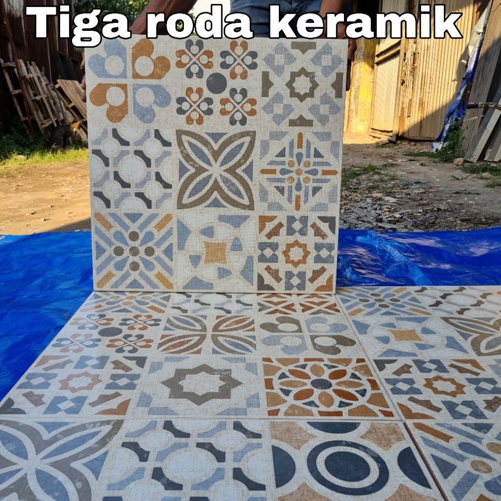 keramik batik 60x60/keramik 60x60/keramik motif batik/batik keramik/keramik lantai kw 2 arabela