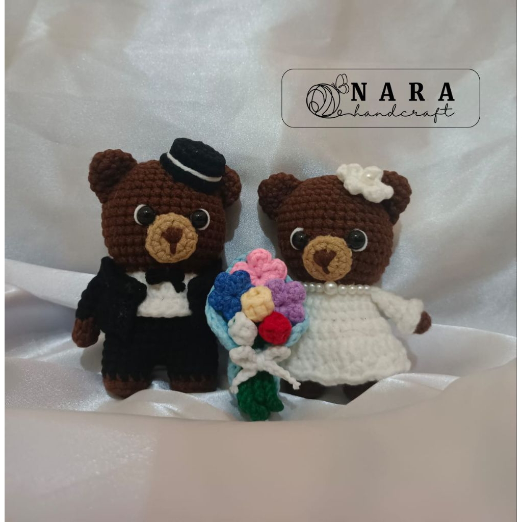 Boneka Rajut Couple Beruang – Handmade by Nara Handcraft
