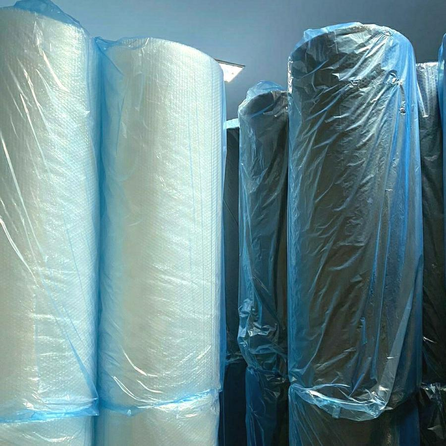 

Bubble Wrap Roll Full Tebal Hitam Bening / Packing Wrap / Buble Wrap 125cm x 50m