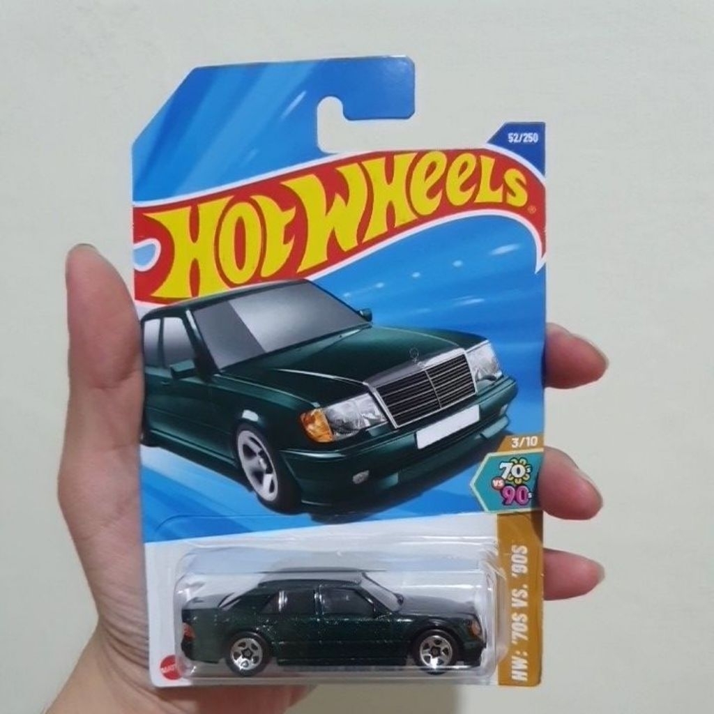 Hot wheels Mercedes-Benz 500 E