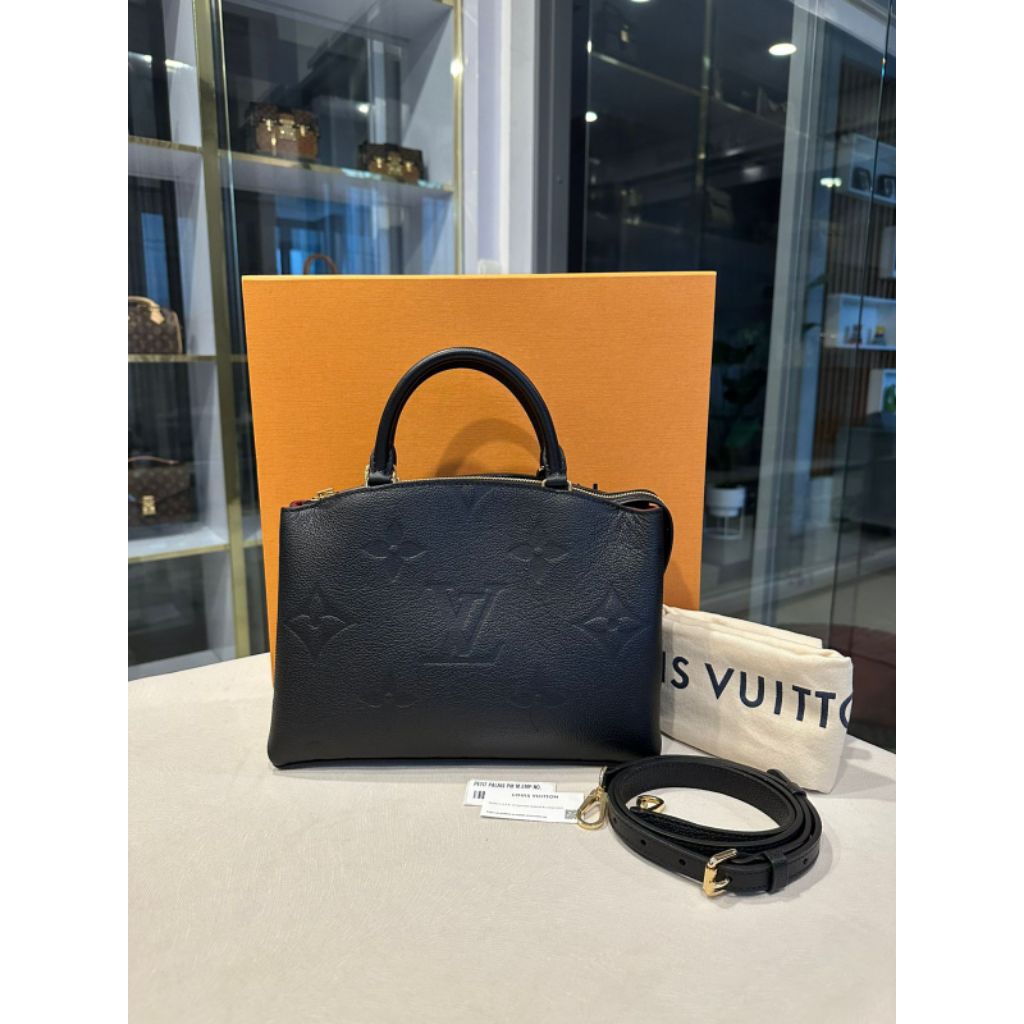 IDR 29.500.000 - LV Palais Pm Black empreinte ghw 2022 (vvgc with box, db)